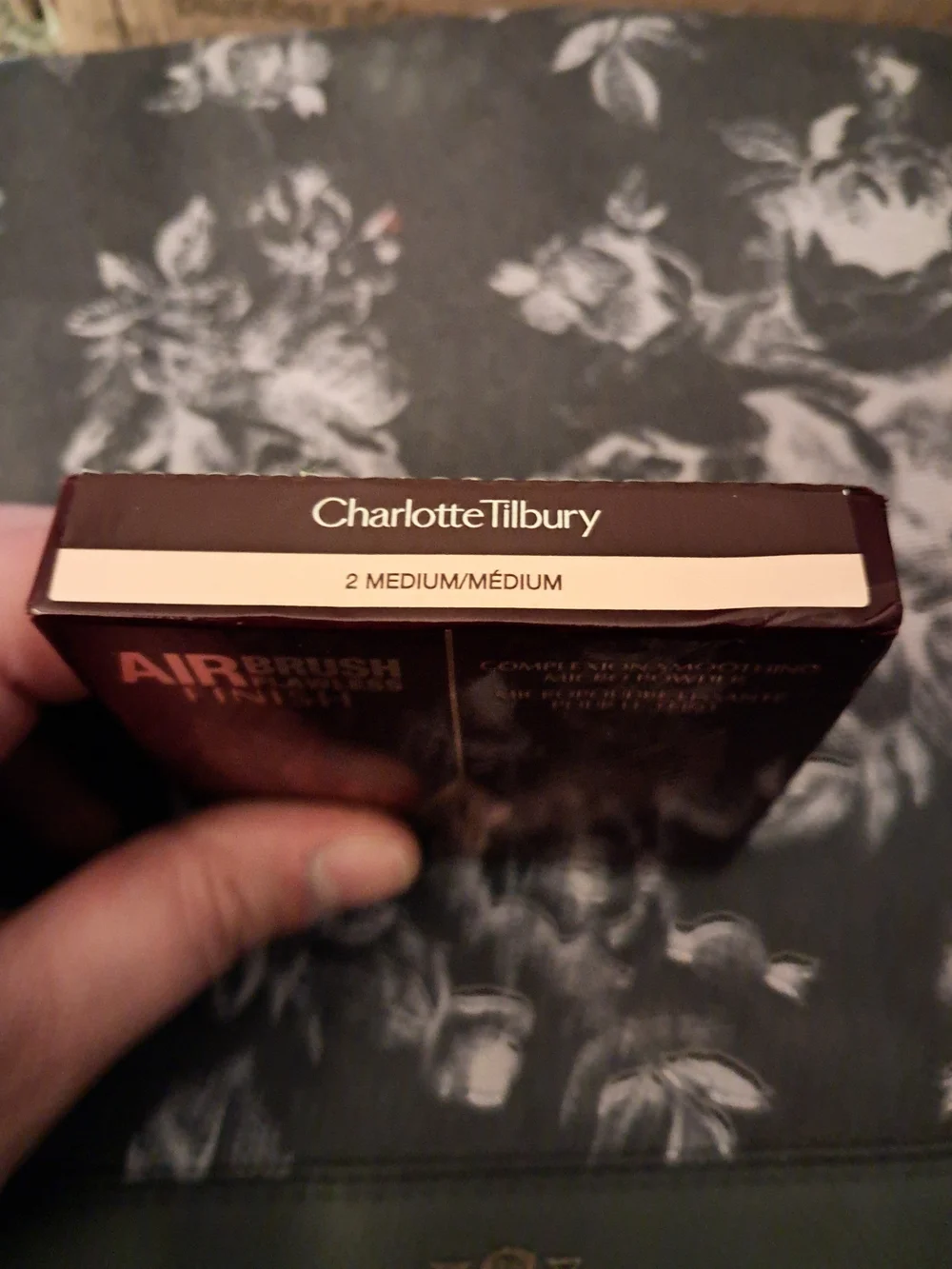 Charlotte Tilbury Airbrush Flawless Finish Powder